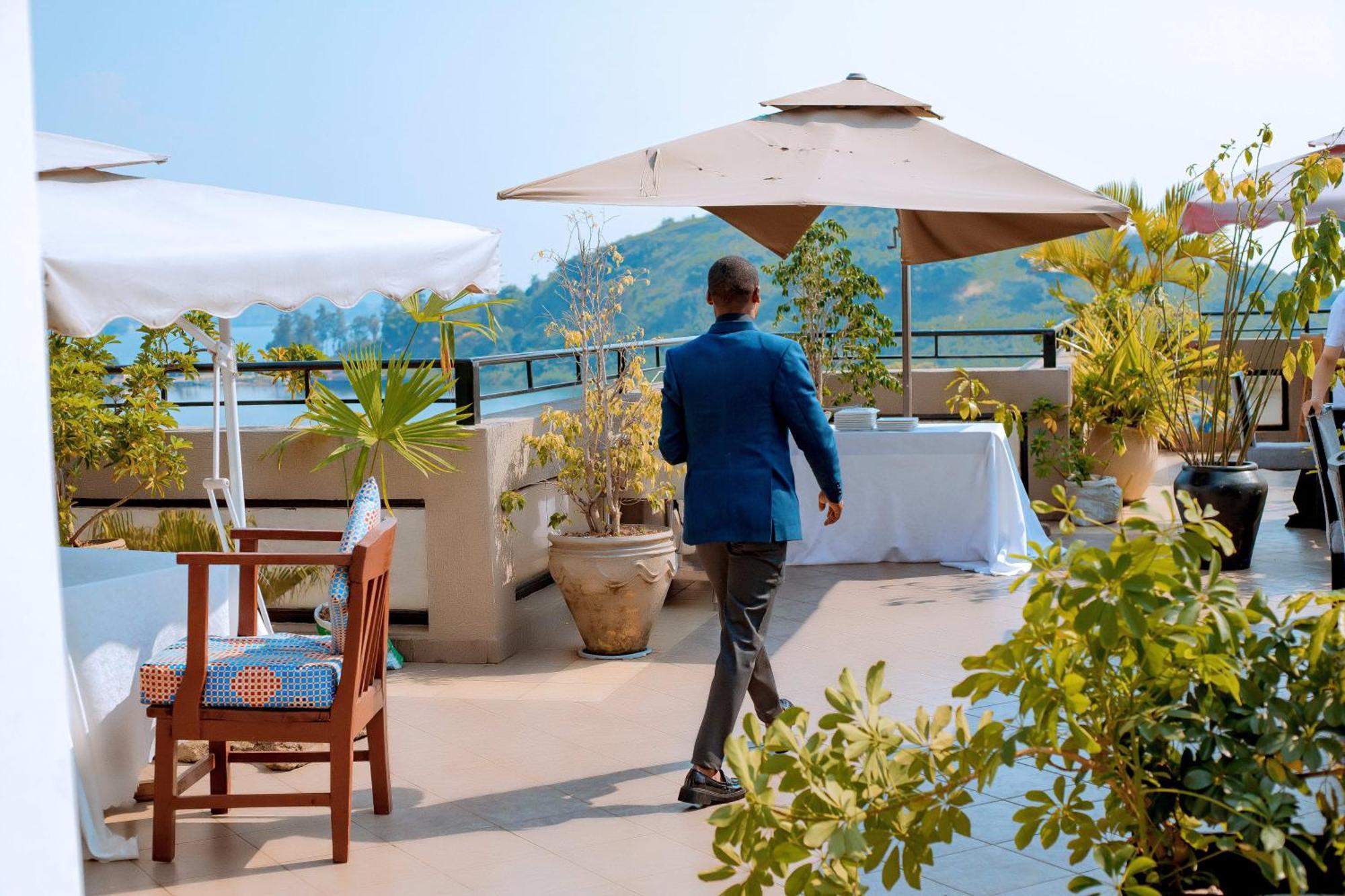Kivu Hilltop View Resort Гисеньи Экстерьер фото
